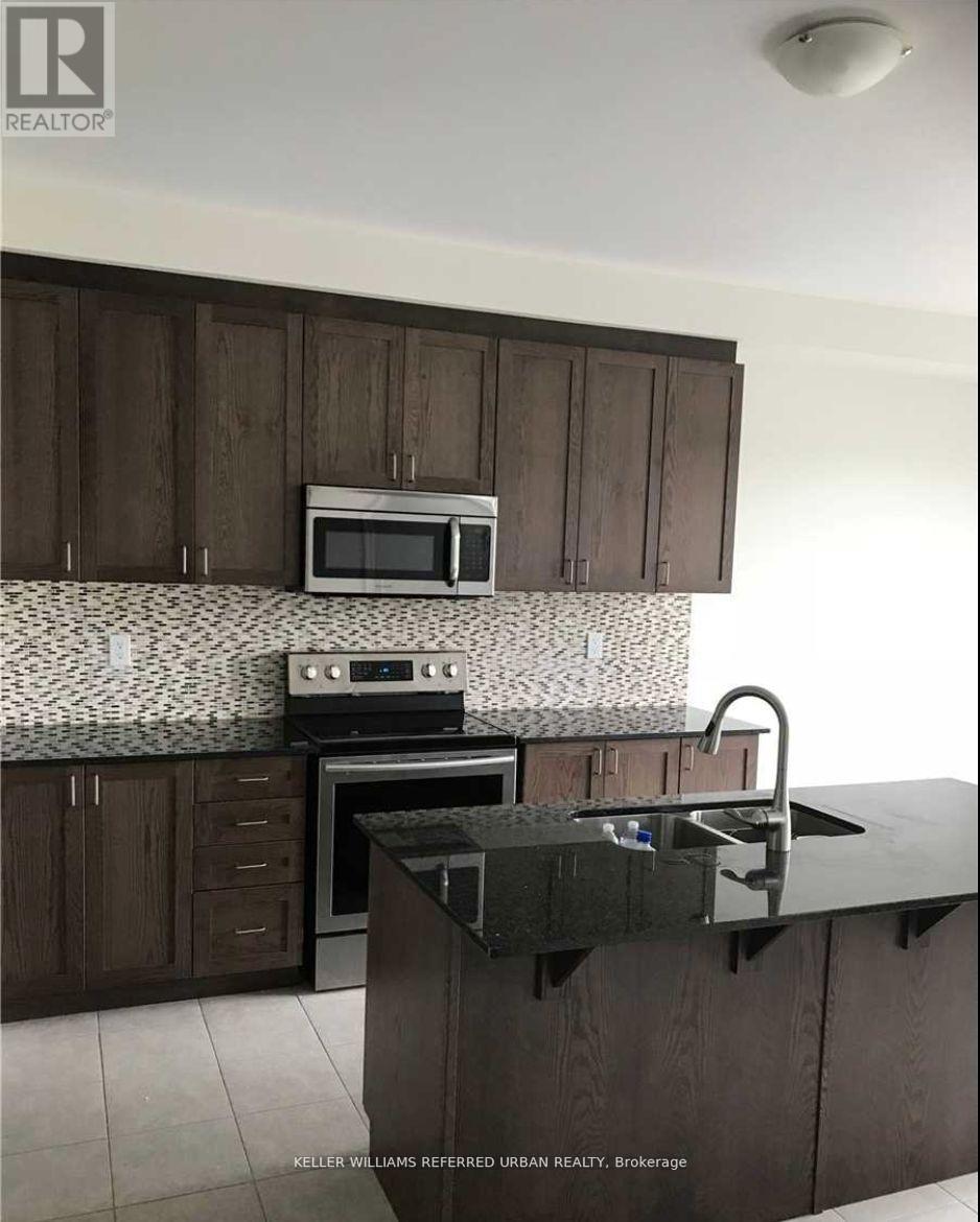 320 Shady Glen Crescent, Kitchener, Ontario  N2R 1P6 - Photo 8 - X12683964