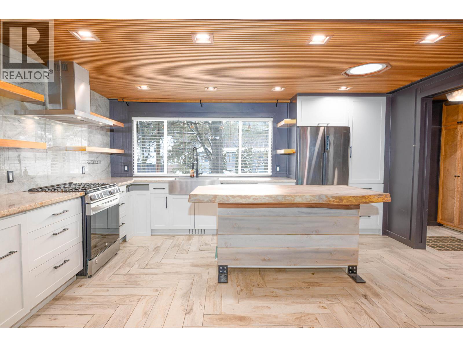 2728 Vance Road, Prince George, British Columbia  V2N 1N6 - Photo 5 - R3078036