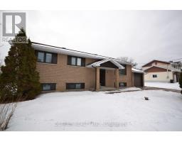 2708 BEKKERS COURT, Ottawa, Ontario