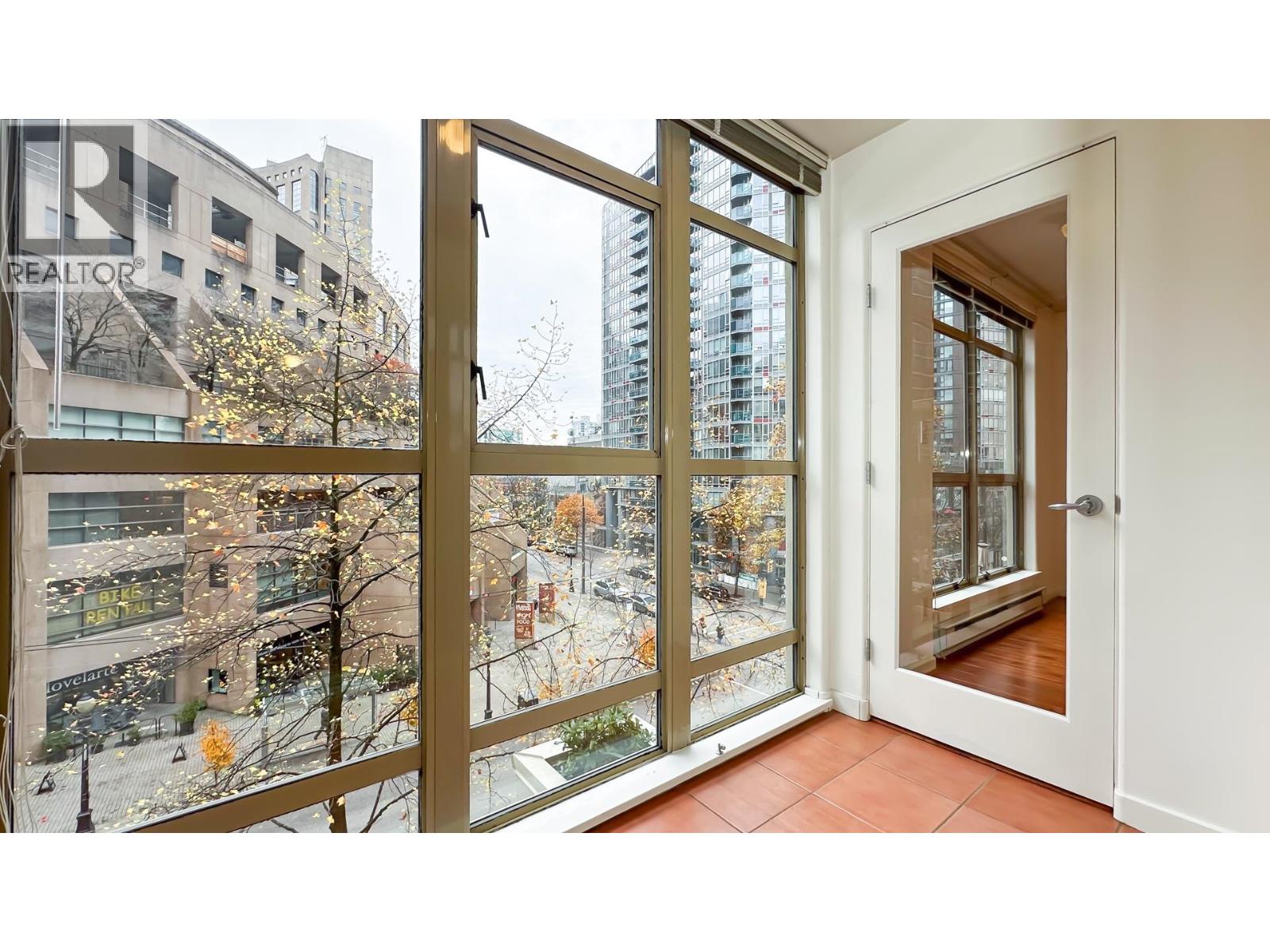 511 819 Hamilton Street, Vancouver, British Columbia V6B 6M2 - Photo 13 - R3068758