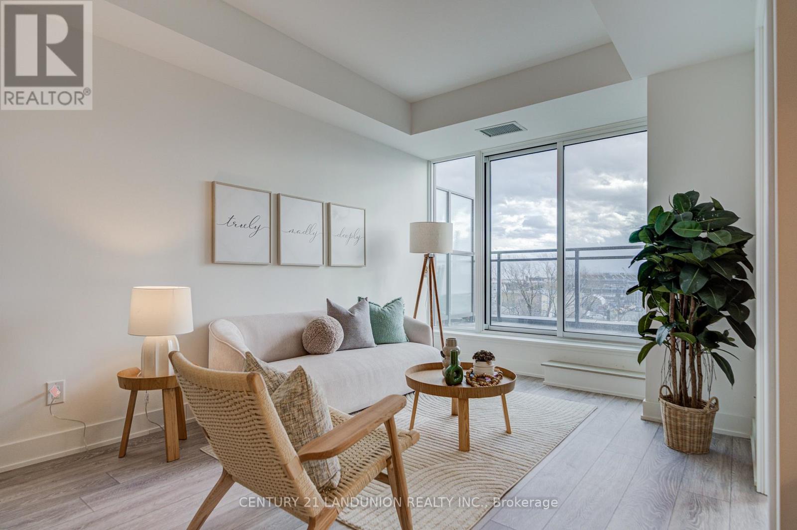 512 - 1285 Queen Street E, Toronto, Ontario  M4L 1C2 - Photo 14 - E12683096