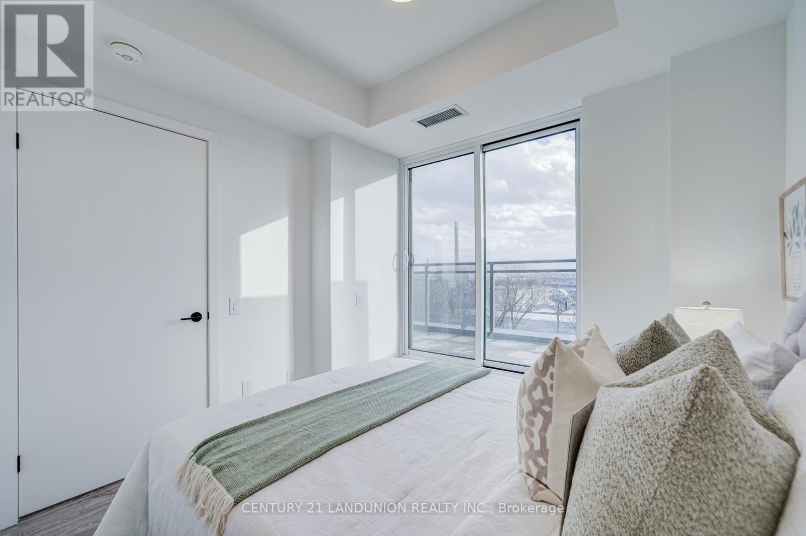 512 - 1285 Queen Street E, Toronto, Ontario  M4L 1C2 - Photo 25 - E12683096