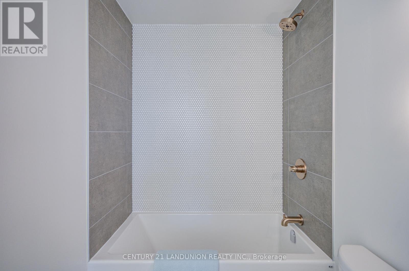 512 - 1285 Queen Street E, Toronto, Ontario  M4L 1C2 - Photo 27 - E12683096