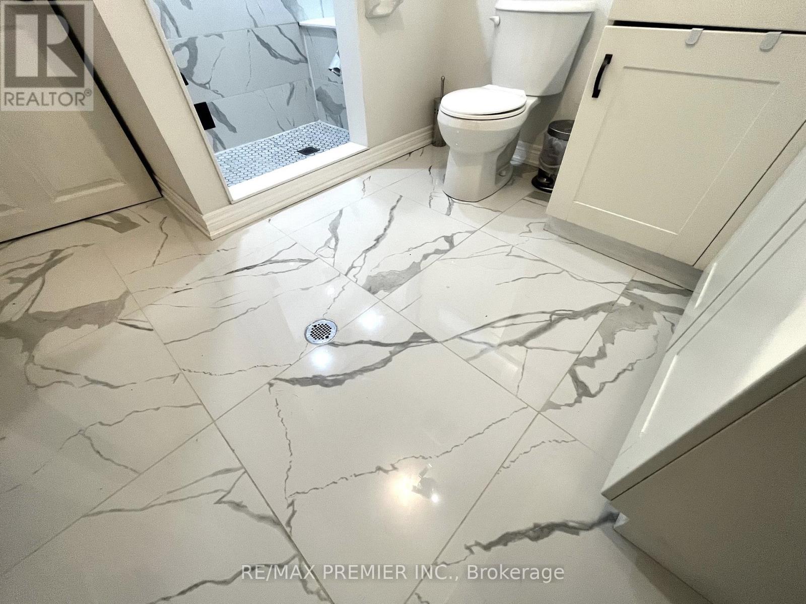 115 Raglan Street, Newmarket, Ontario  L3Y 4B2 - Photo 34 - N12677534