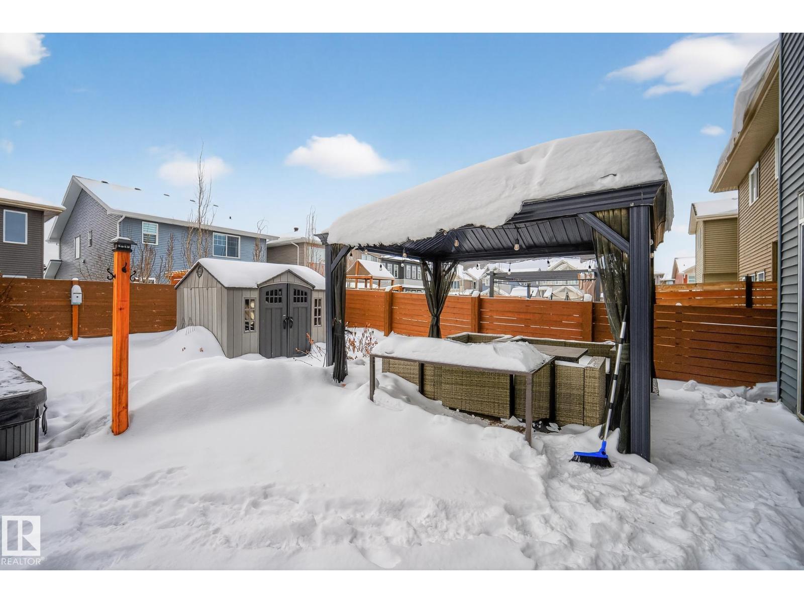 122 Joyal Wy, St. Albert, Alberta  T8N 7V3 - Photo 16 - E4469183