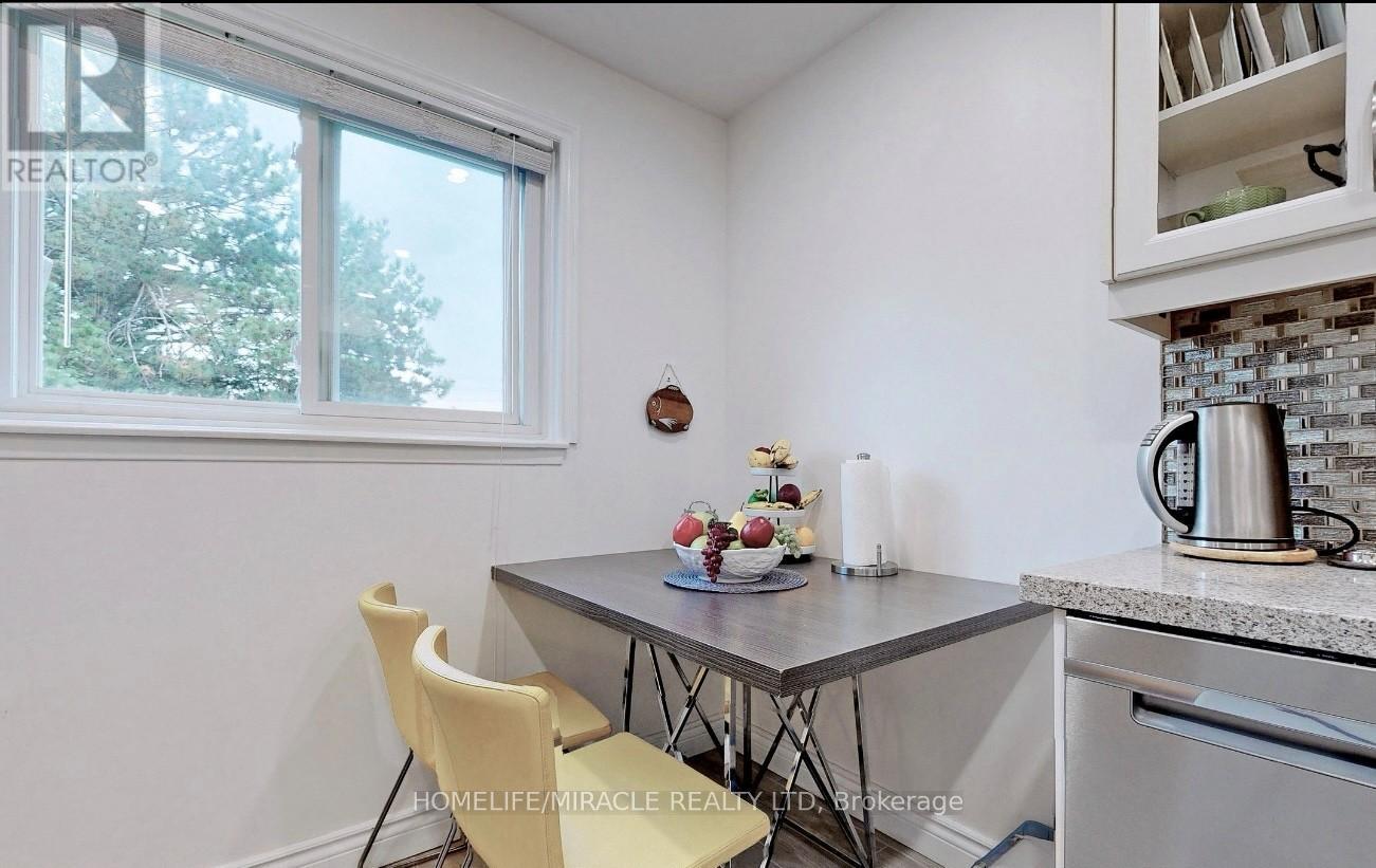 28 Scotney Grove, Toronto, Ontario  M1B 2S4 - Photo 14 - E12499704