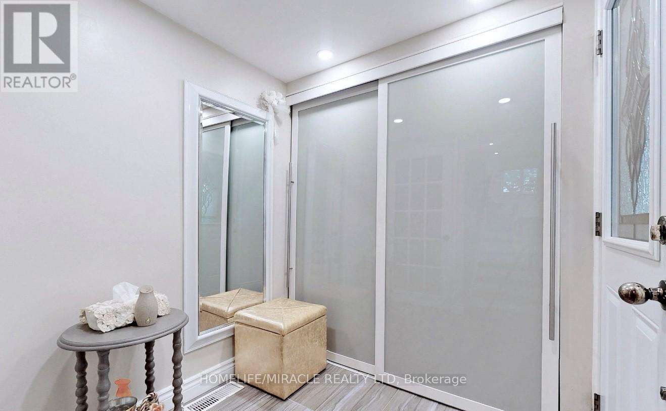 28 Scotney Grove, Toronto, Ontario  M1B 2S4 - Photo 18 - E12499704