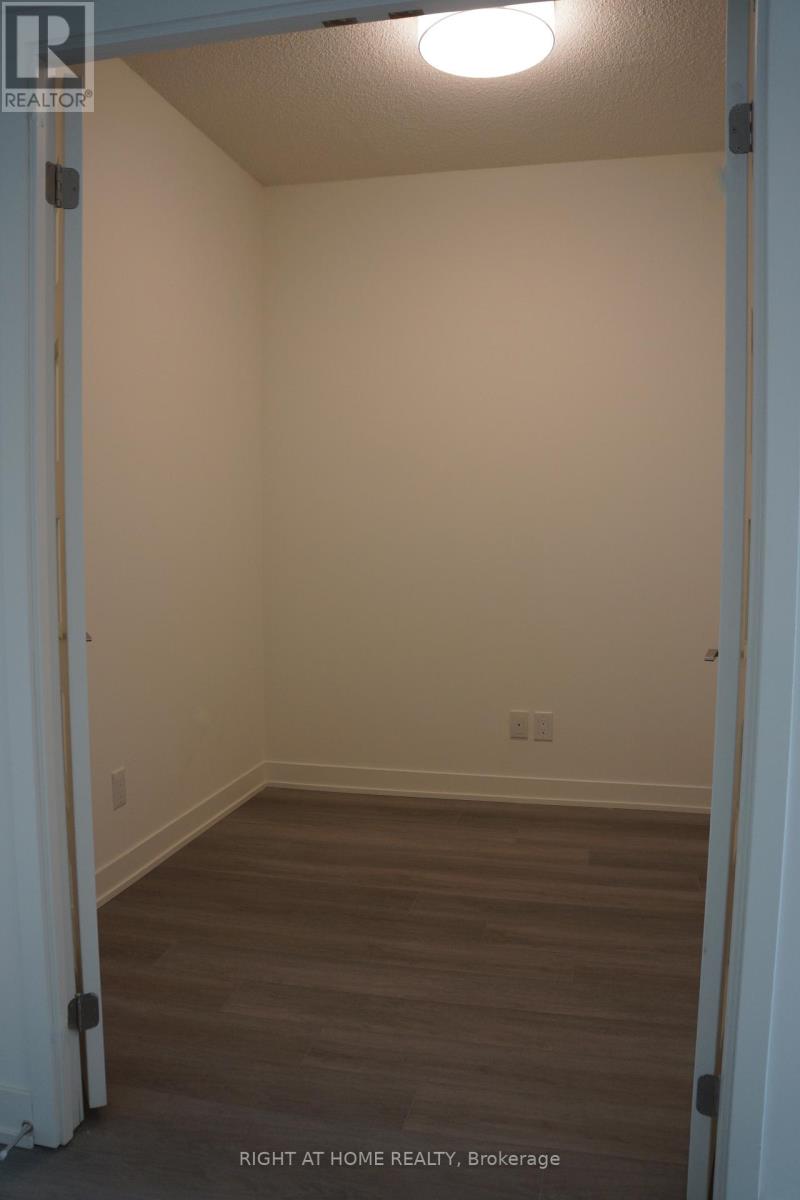 1326 - 8119 Birchmount Road, Markham, Ontario  L6G 0H6 - Photo 12 - N12683994