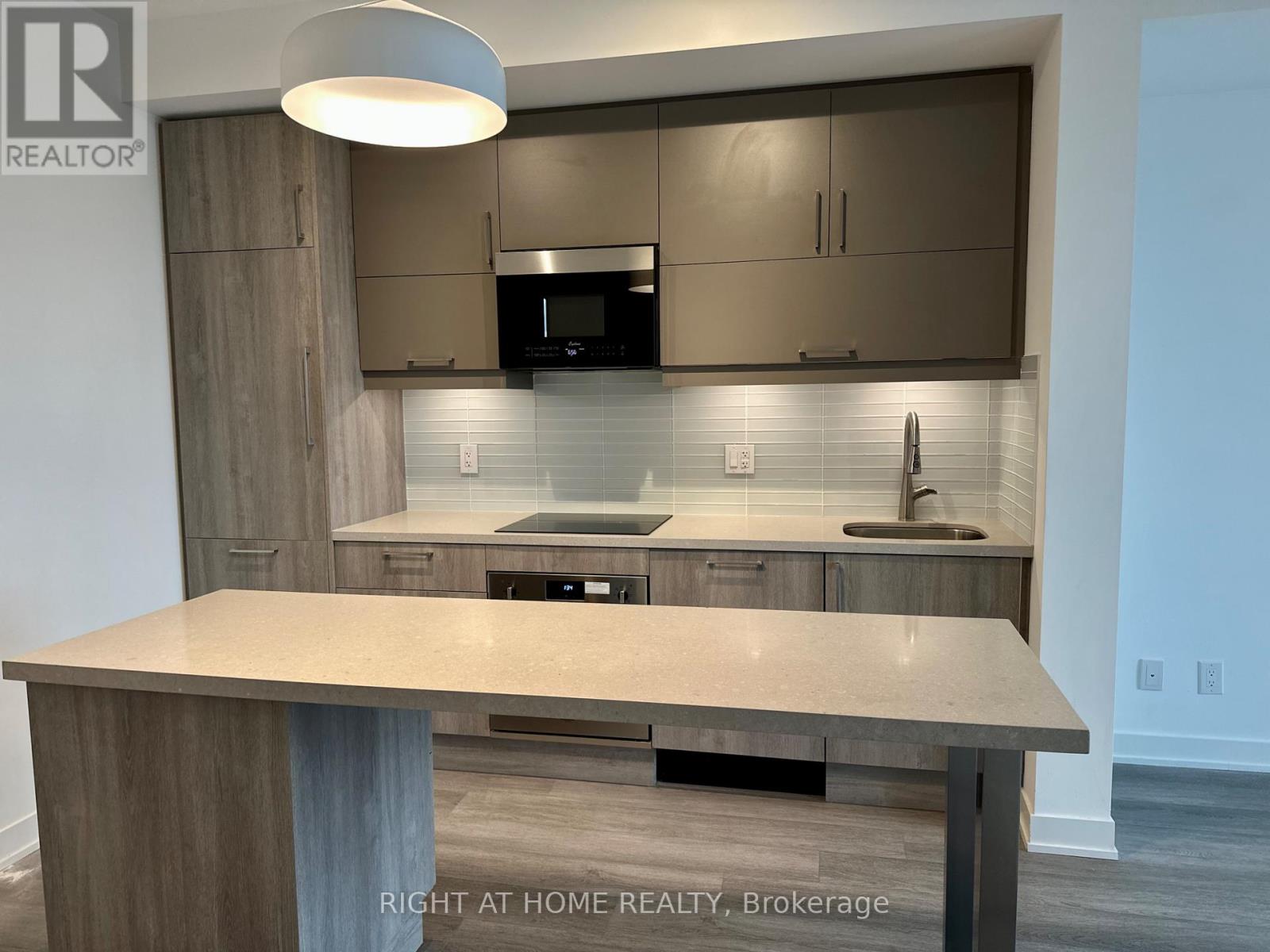 1326 - 8119 Birchmount Road, Markham, Ontario  L6G 0H6 - Photo 7 - N12683994