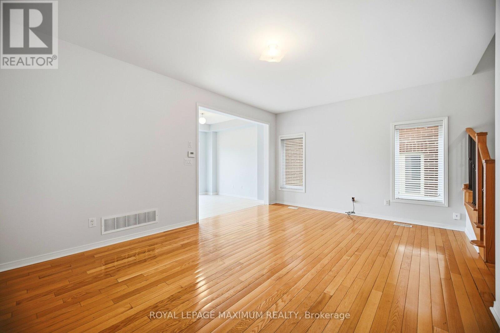 162 Gentile Circle, Vaughan, Ontario  L4H 1G4 - Photo 12 - N12684012