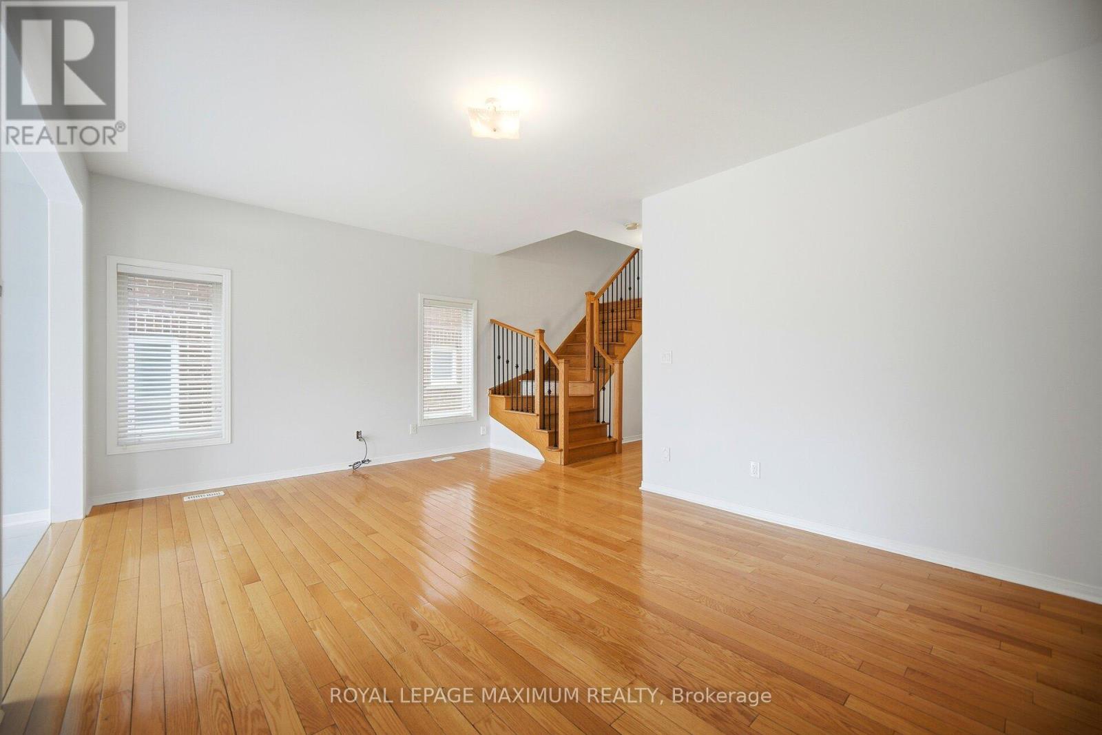 162 Gentile Circle, Vaughan, Ontario  L4H 1G4 - Photo 13 - N12684012