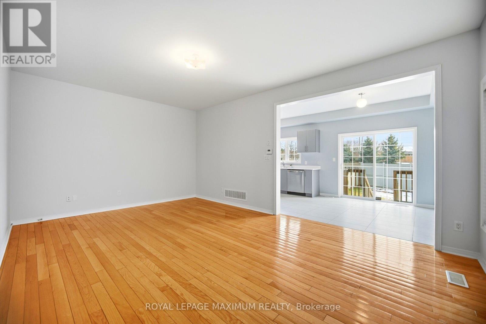 162 Gentile Circle, Vaughan, Ontario  L4H 1G4 - Photo 15 - N12684012