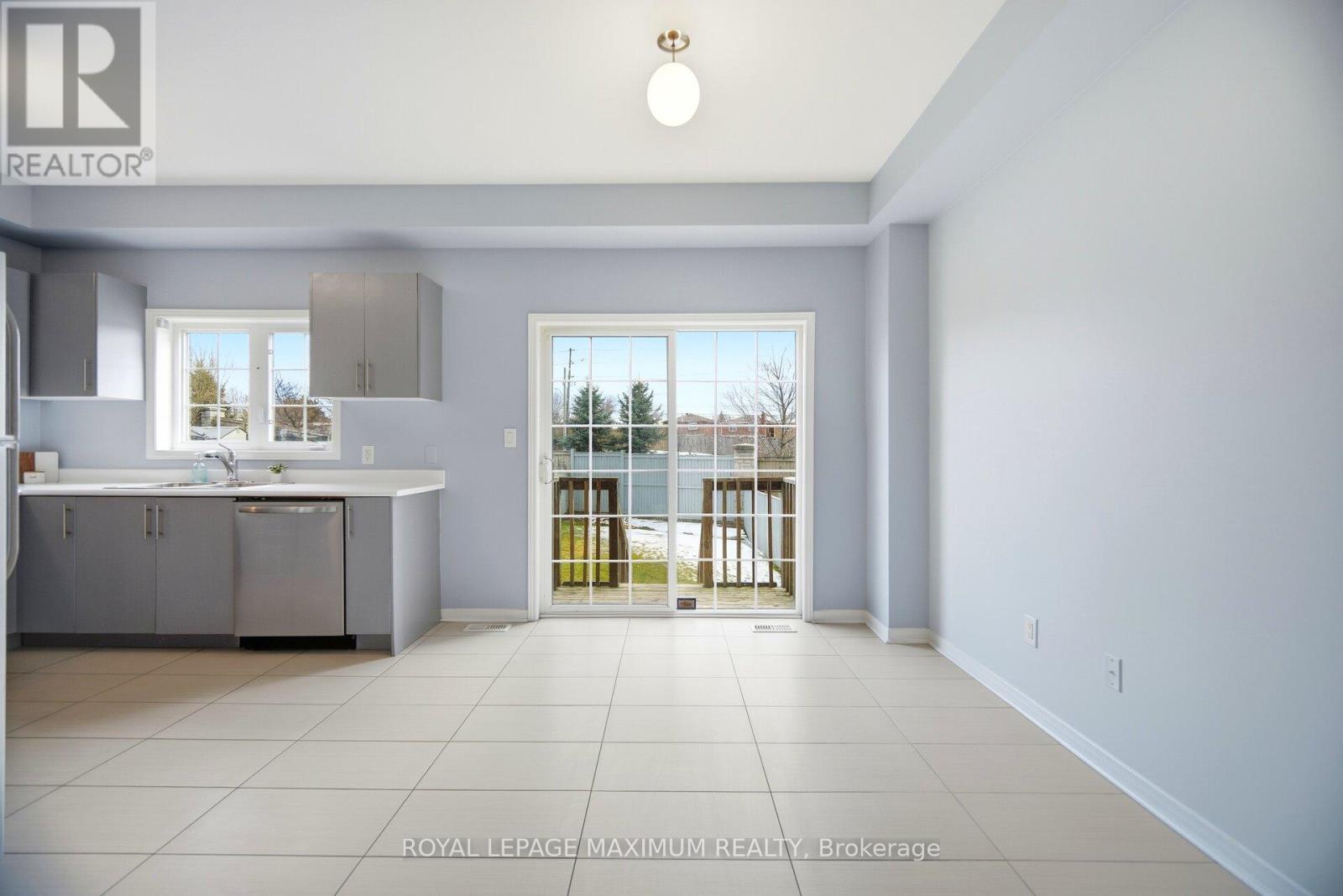 162 Gentile Circle, Vaughan, Ontario  L4H 1G4 - Photo 16 - N12684012