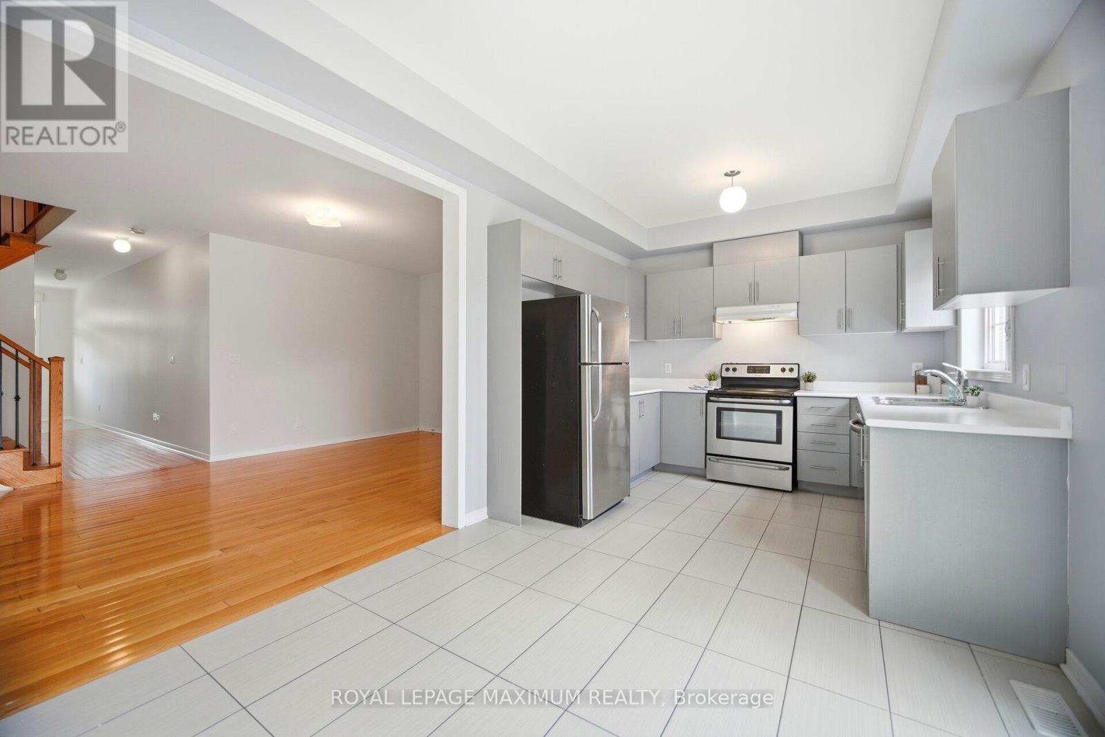 162 Gentile Circle, Vaughan, Ontario  L4H 1G4 - Photo 18 - N12684012