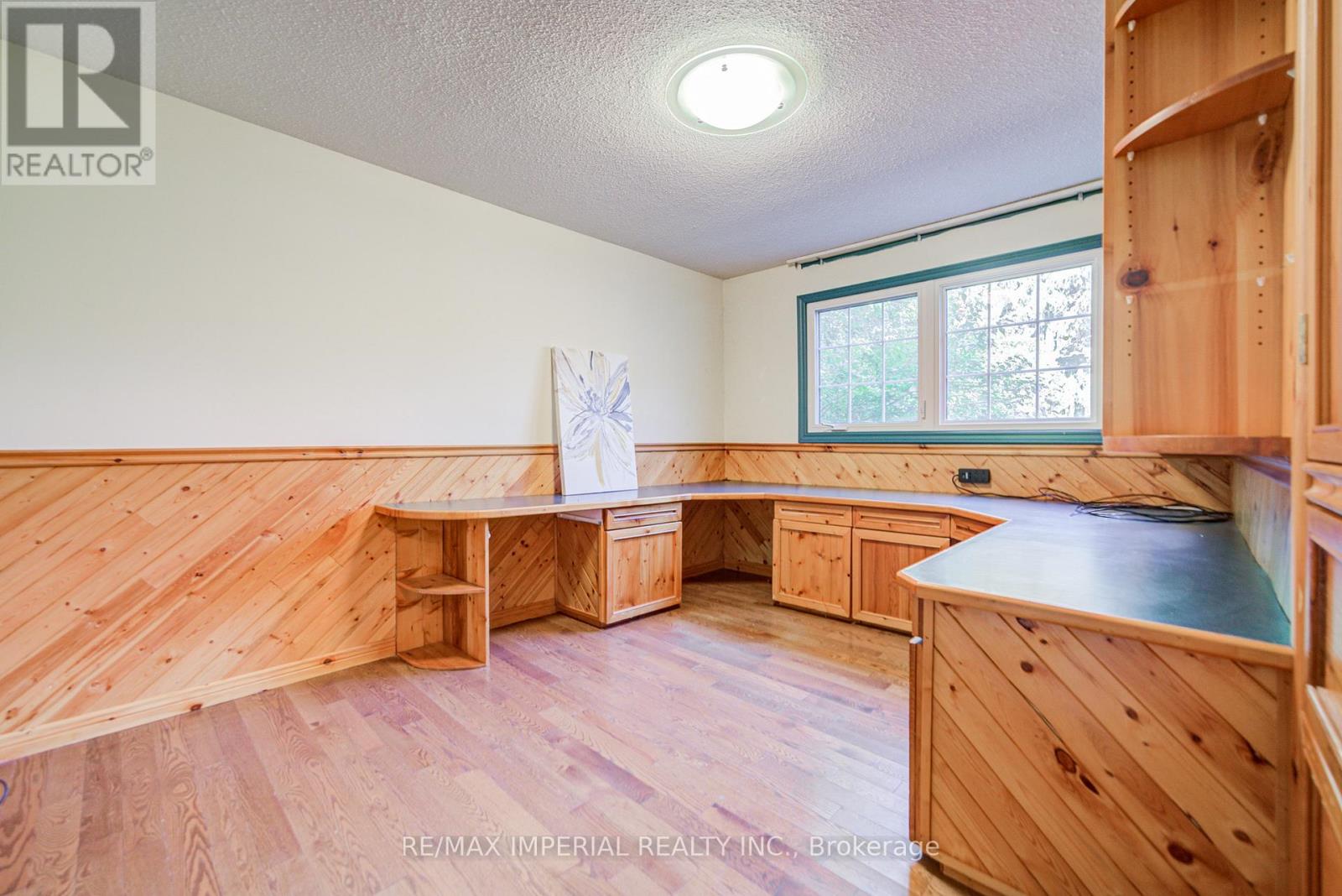 20 Blackforest Drive, Richmond Hill, Ontario  L4E 2P5 - Photo 24 - N12684014