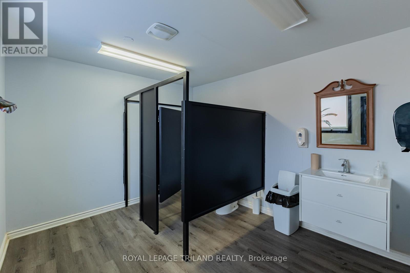 41 Main Street E, Bluewater, Ontario  N0M 2T0 - Photo 23 - X12683980