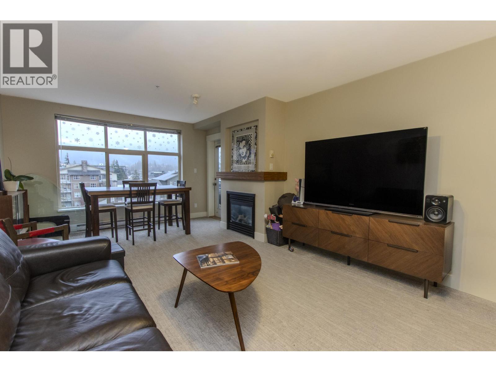 402 1211 Village Green Way, Squamish, British Columbia V8B 0R7 - Photo 5 - R3078012