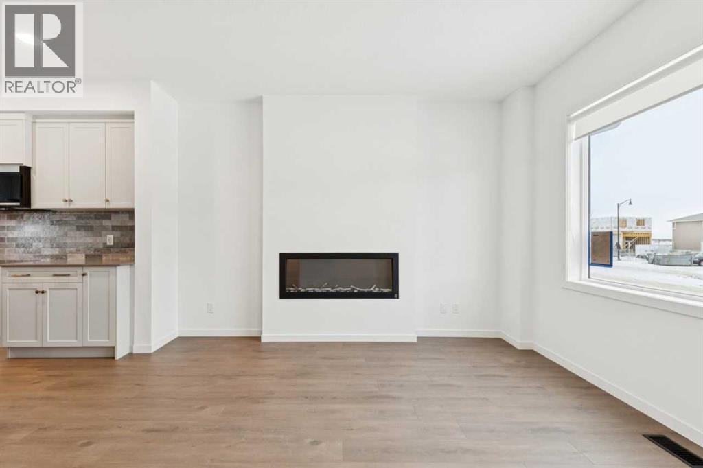 3586 Chestermere Boulevard, Chestermere, Alberta  T1Z 3A6 - Photo 7 - A2274476