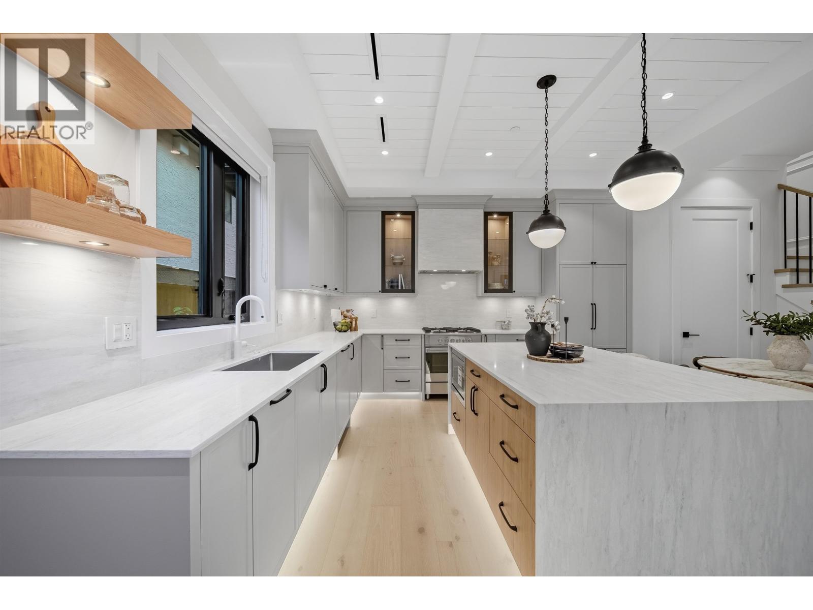 1 1841 Parker Street, Vancouver, British Columbia  V5L 2L1 - Photo 13 - R3076864