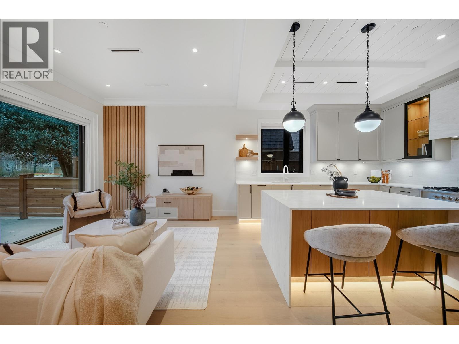 1 1841 Parker Street, Vancouver, British Columbia  V5L 2L1 - Photo 8 - R3076864