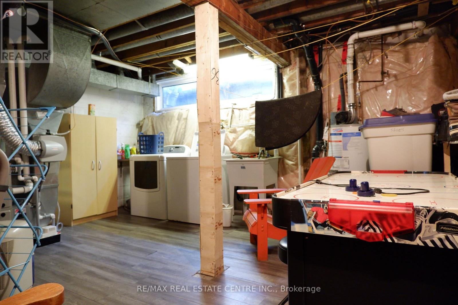 61 Cook Street, Halton Hills, Ontario  L7J 1Z5 - Photo 15 - W12684004