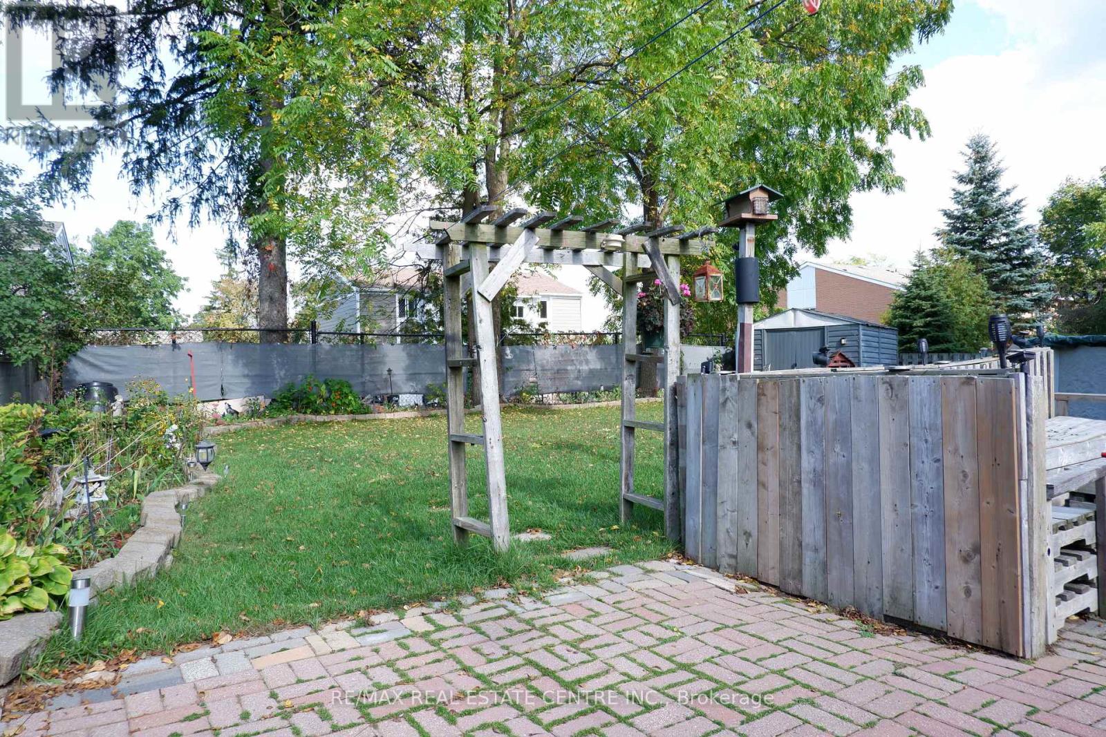 61 Cook Street, Halton Hills, Ontario  L7J 1Z5 - Photo 23 - W12684004