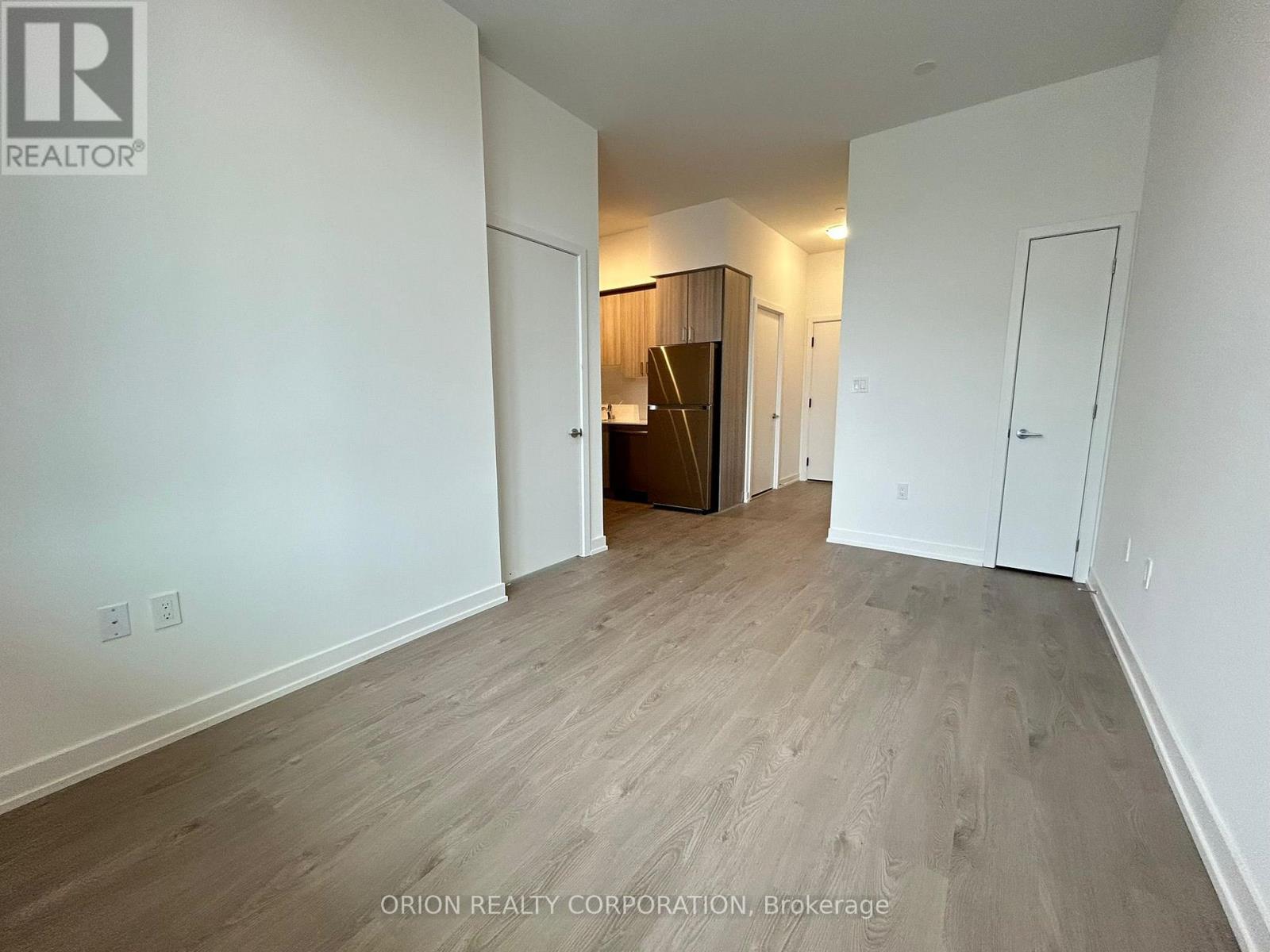 109 - 556 Marlee Avenue, Toronto, Ontario  M6B 0B1 - Photo 11 - W12684006