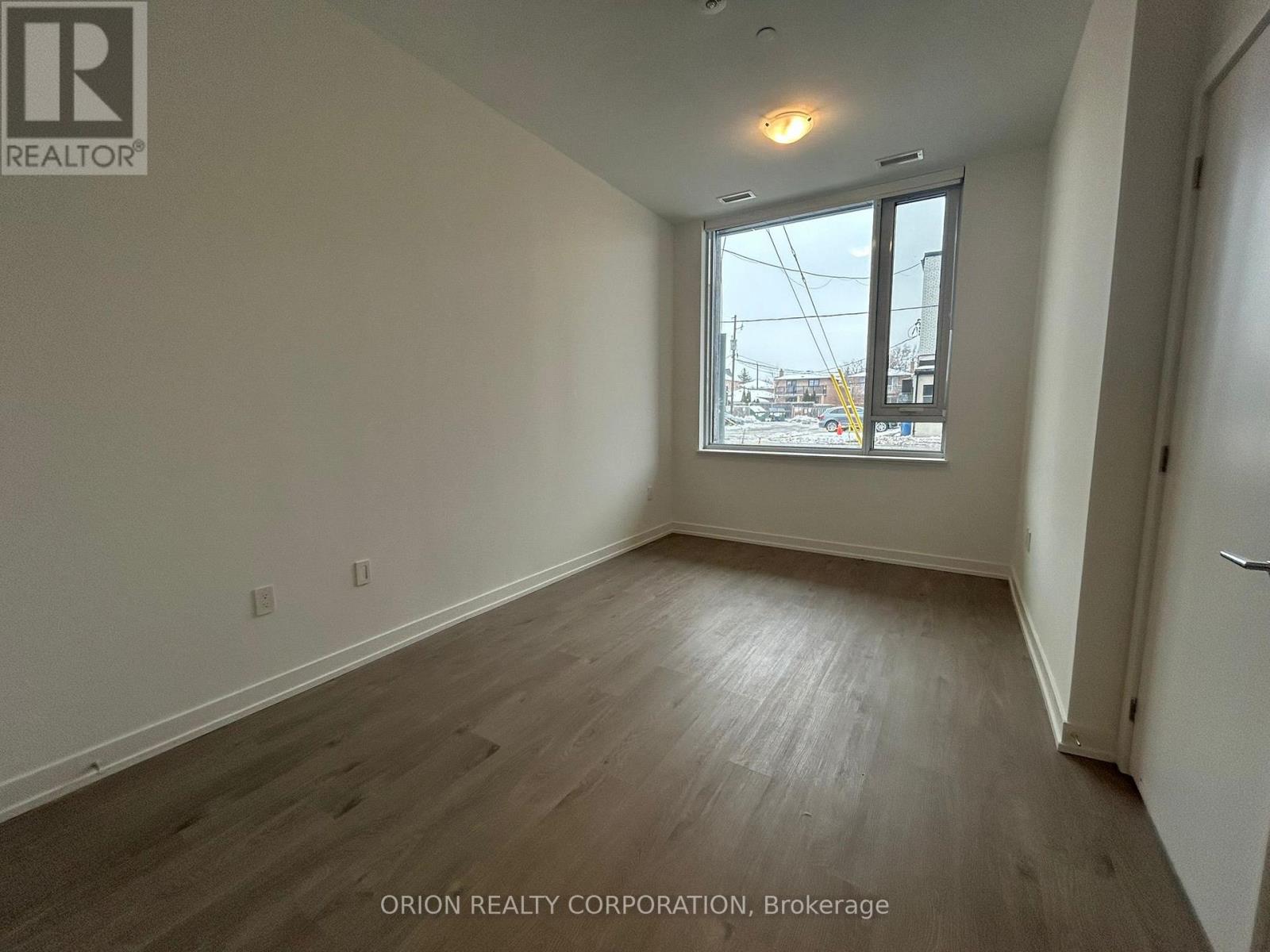 109 - 556 Marlee Avenue, Toronto, Ontario  M6B 0B1 - Photo 9 - W12684006