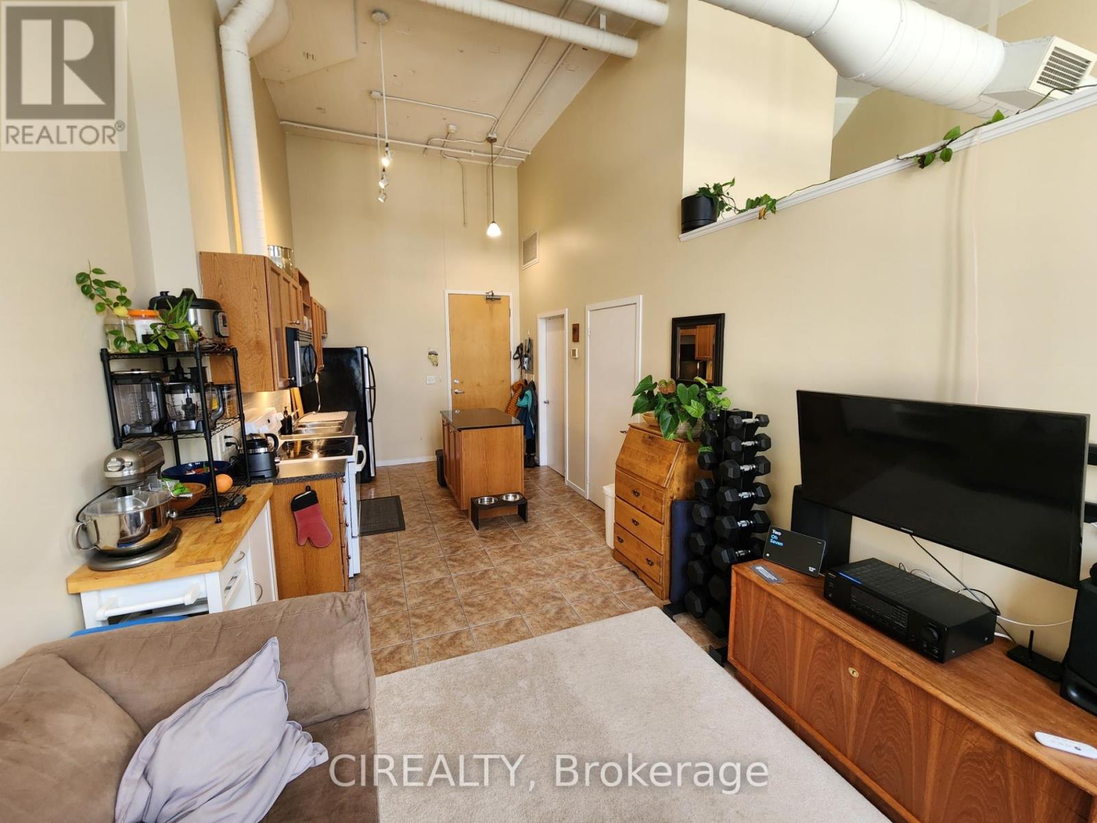 424 - 410 King Street W, Kitchener, Ontario  N2G 1C3 - Photo 13 - X12684002