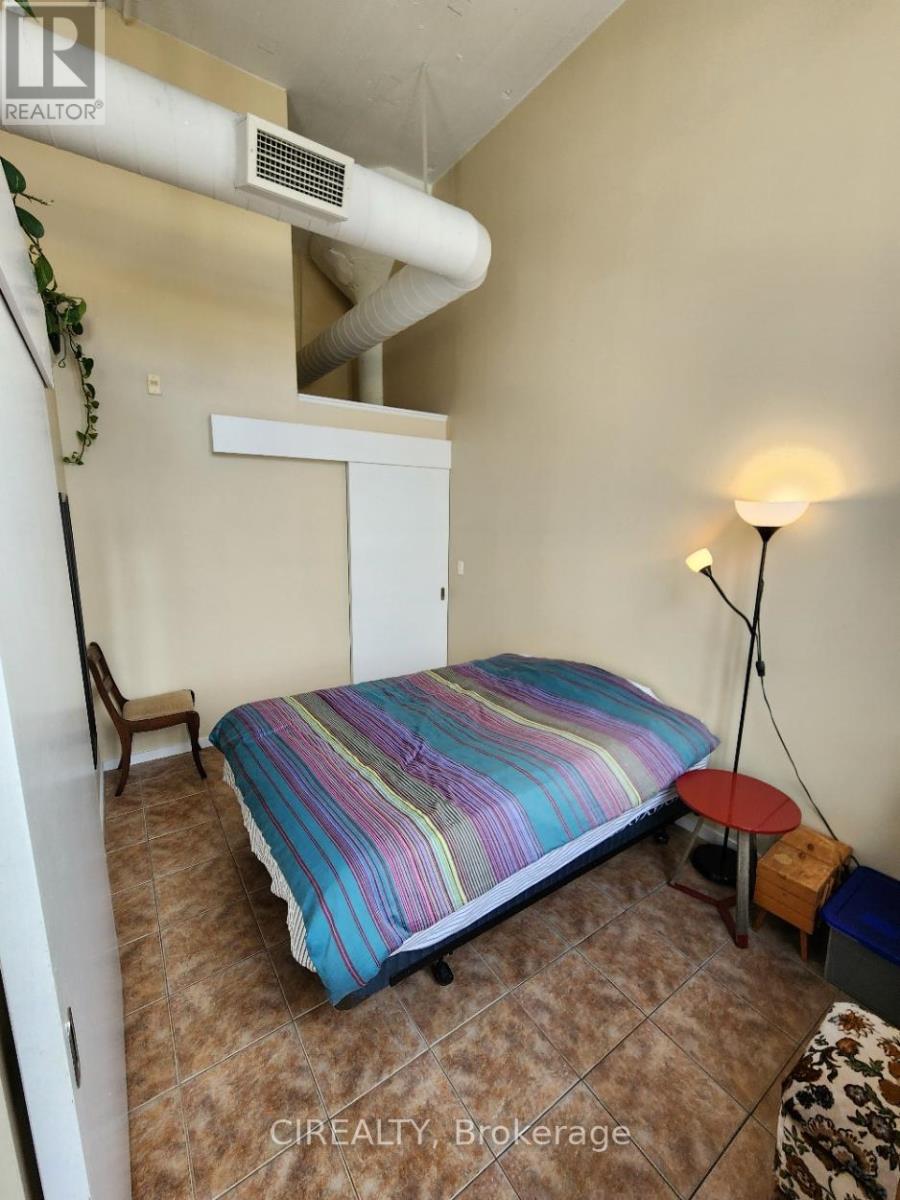 424 - 410 King Street W, Kitchener, Ontario  N2G 1C3 - Photo 19 - X12684002