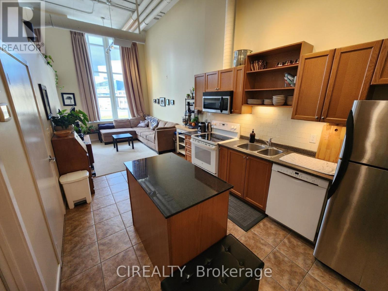 424 - 410 King Street W, Kitchener, Ontario  N2G 1C3 - Photo 7 - X12684002