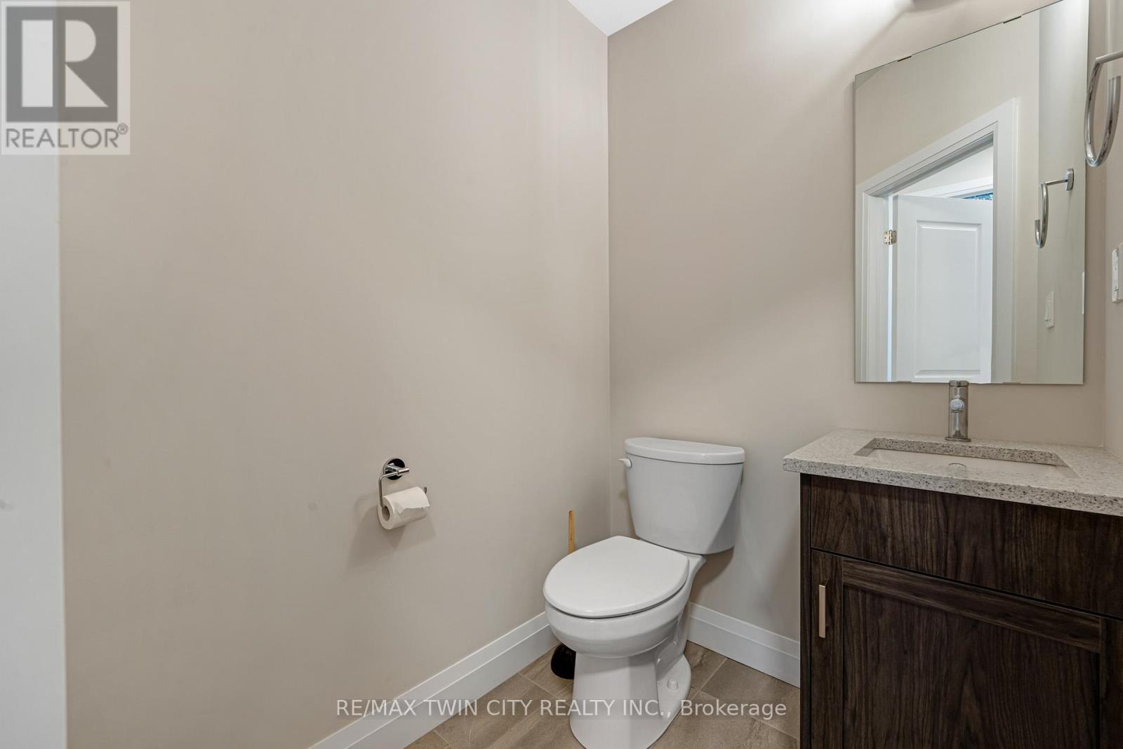 24 - 143 Elgin Street N, Cambridge, Ontario  N1R 5H6 - Photo 12 - X12684008