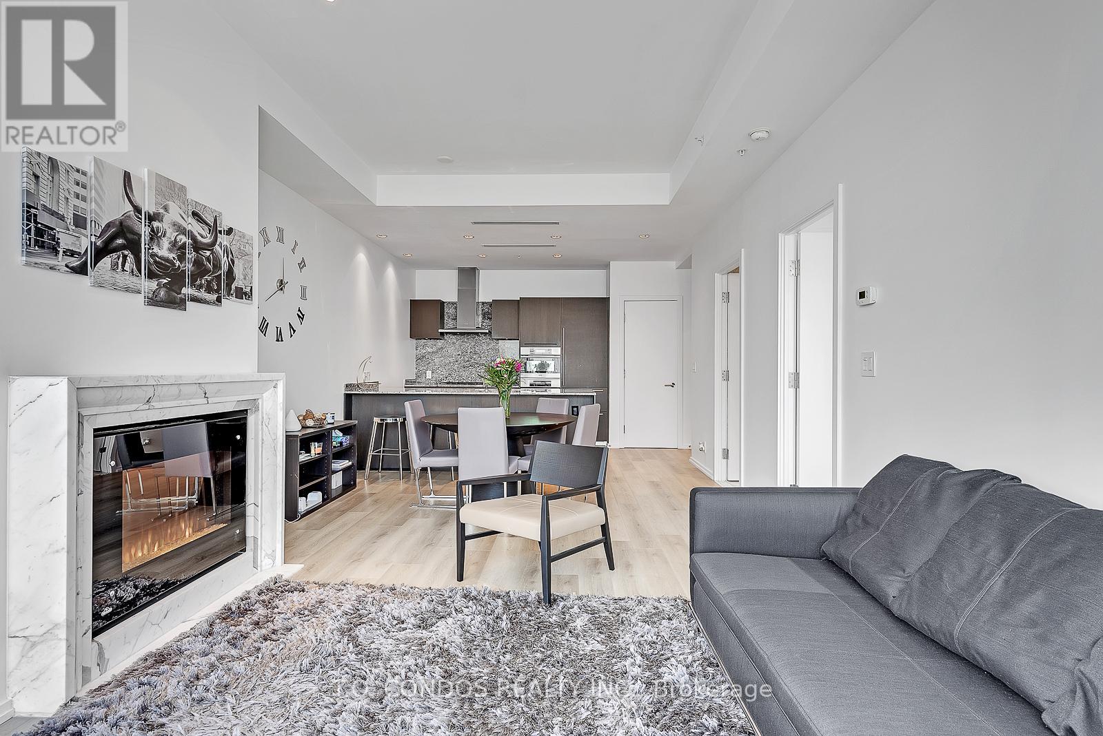 5807 - 180 University Avenue, Toronto, Ontario  M5H 0A2 - Photo 18 - C12683988