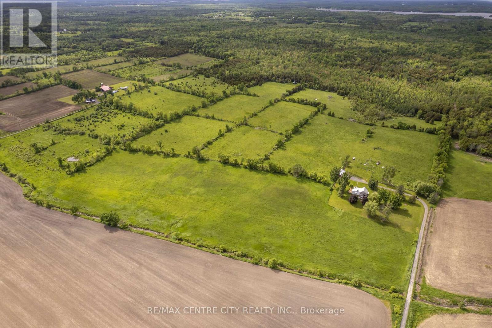 19267 County Road 25, South Glengarry, Ontario  K0C 1B0 - Photo 5 - X12684022