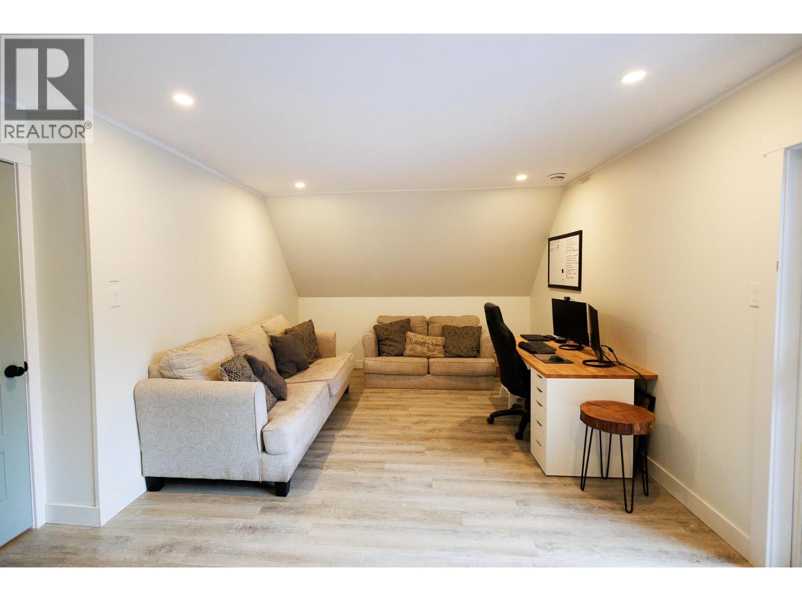 4550 Copper River Road, Terrace, British Columbia  V8G 0A5 - Photo 31 - R3078038