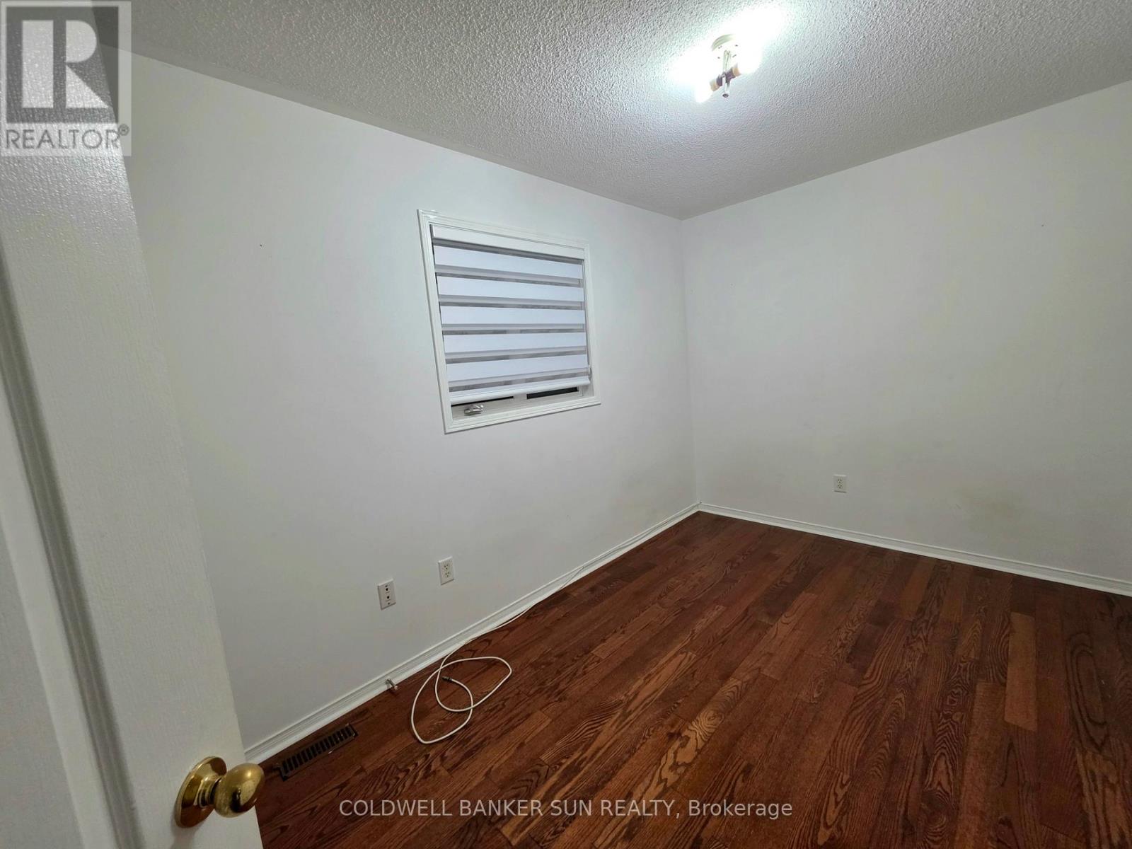 39 Rotunda Street, Brampton, Ontario  L6X 5E5 - Photo 11 - W12678642