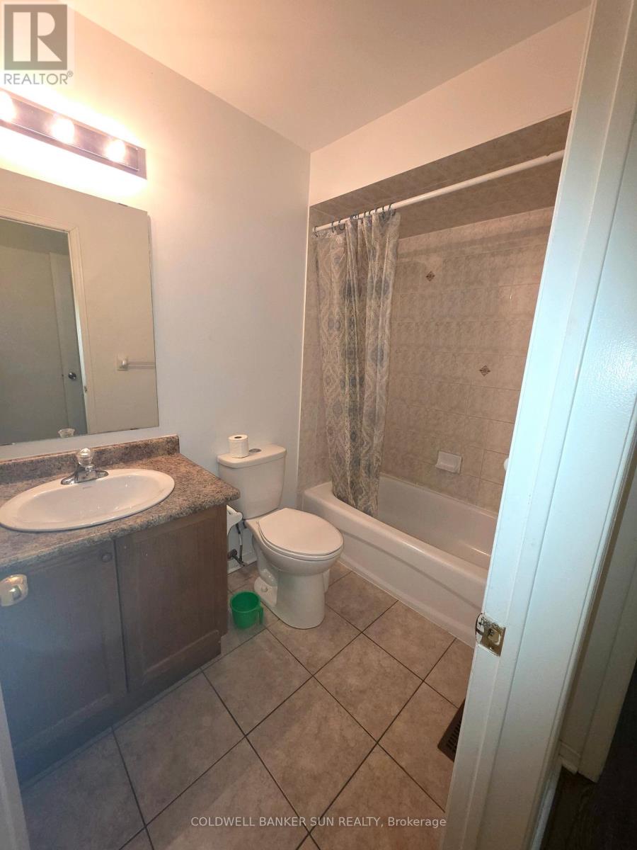 39 Rotunda Street, Brampton, Ontario  L6X 5E5 - Photo 13 - W12678642