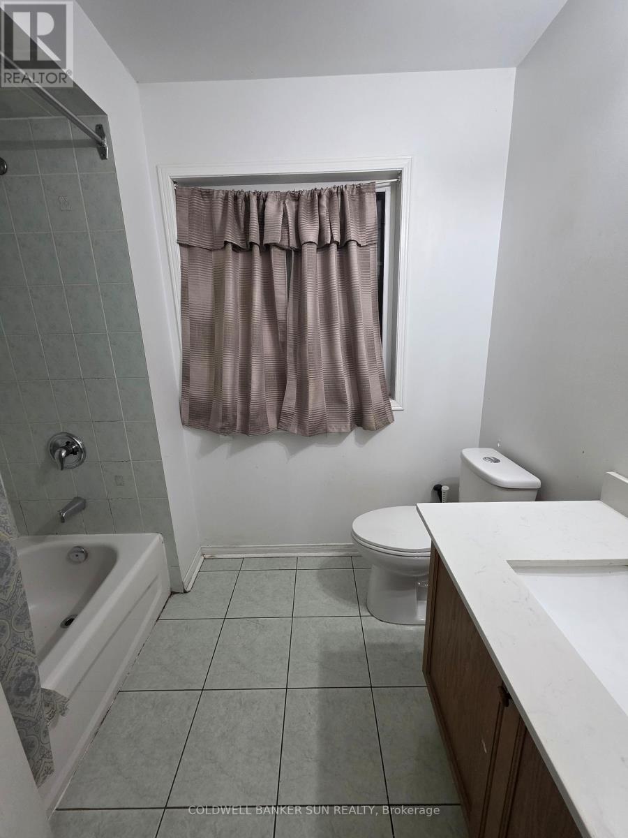 39 Rotunda Street, Brampton, Ontario  L6X 5E5 - Photo 18 - W12678642