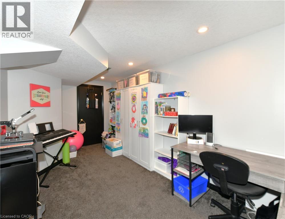 19 Flockhart Road, Cambridge, Ontario  N1P 1G2 - Photo 33 - 40797545