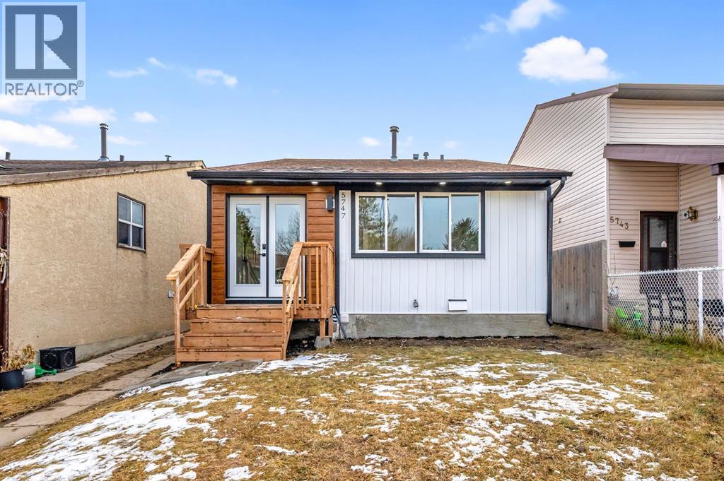5747 24 Avenue Ne, Calgary, Alberta  T1Y 4R1 - Photo 2 - A2275009