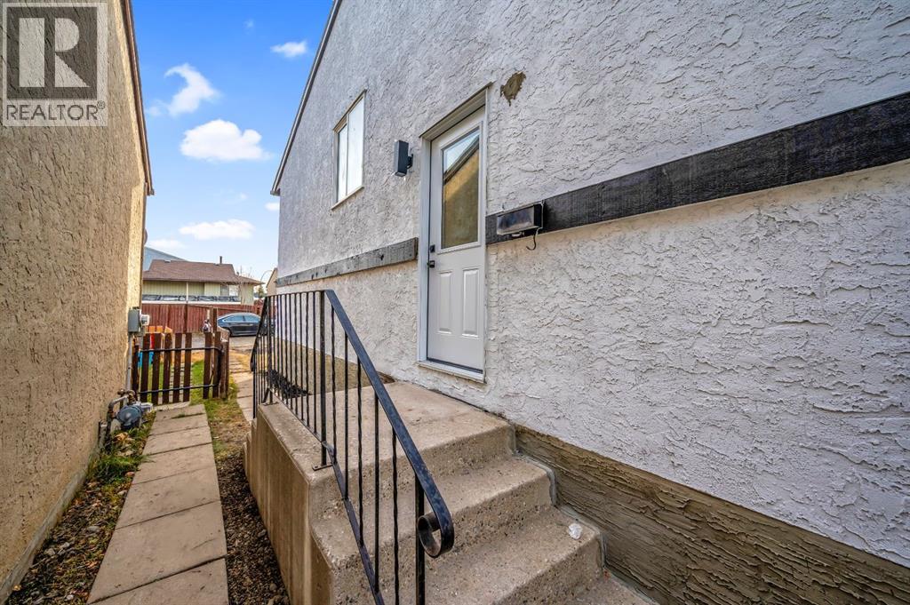 5747 24 Avenue Ne, Calgary, Alberta  T1Y 4R1 - Photo 45 - A2275009