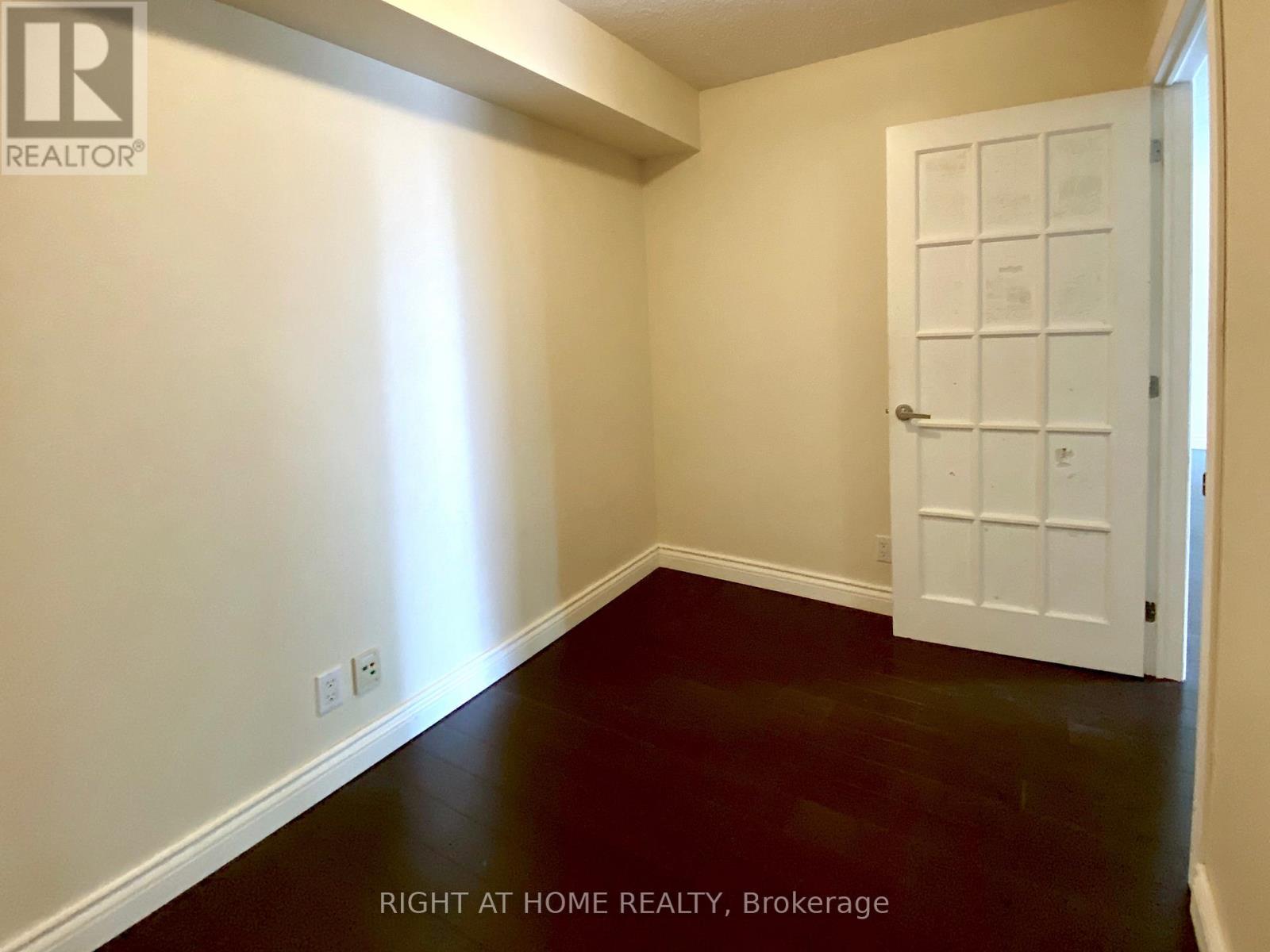 912 - 397 Front Street W, Toronto, Ontario  M5V 3S1 - Photo 7 - C12684058