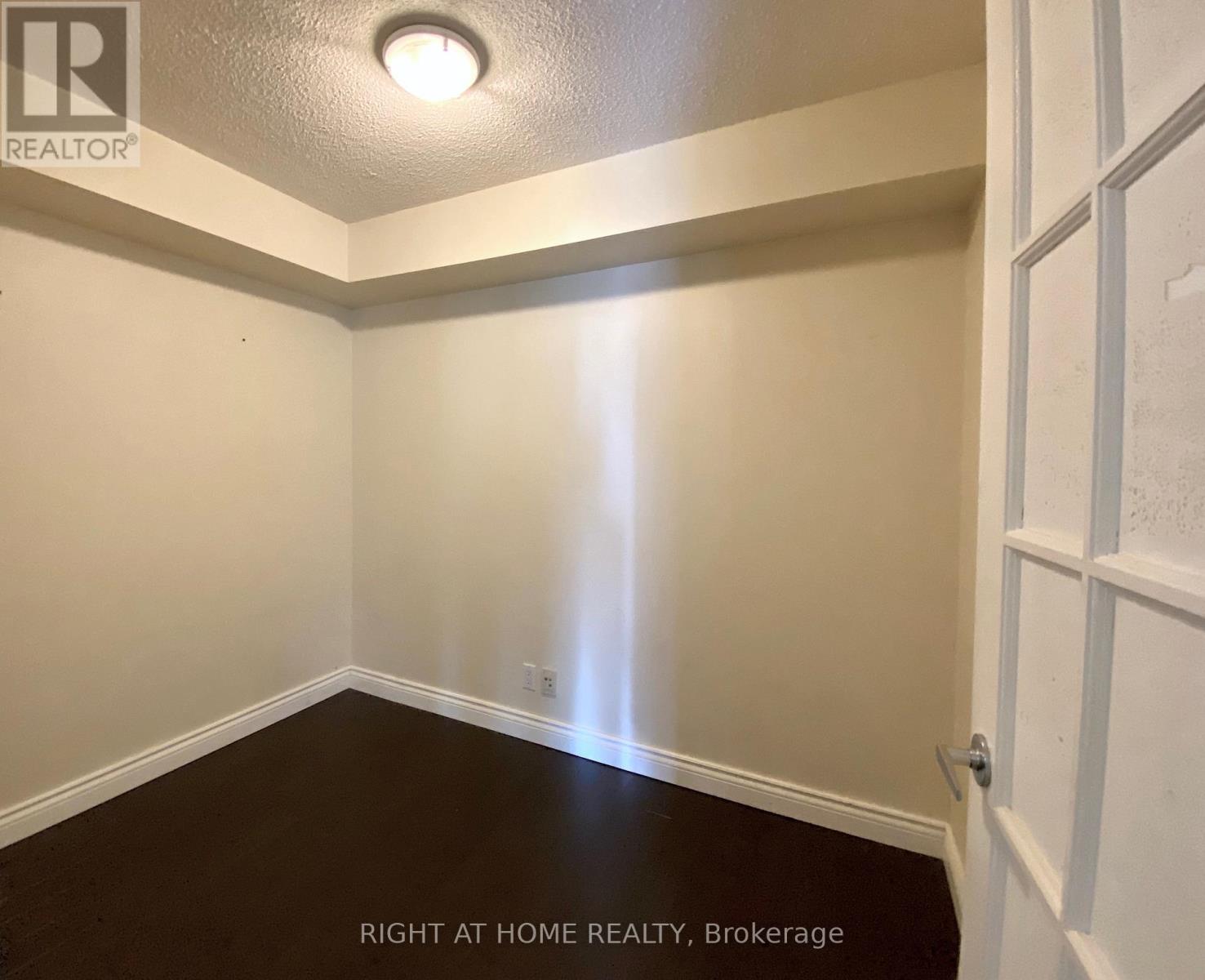 912 - 397 Front Street W, Toronto, Ontario  M5V 3S1 - Photo 8 - C12684058