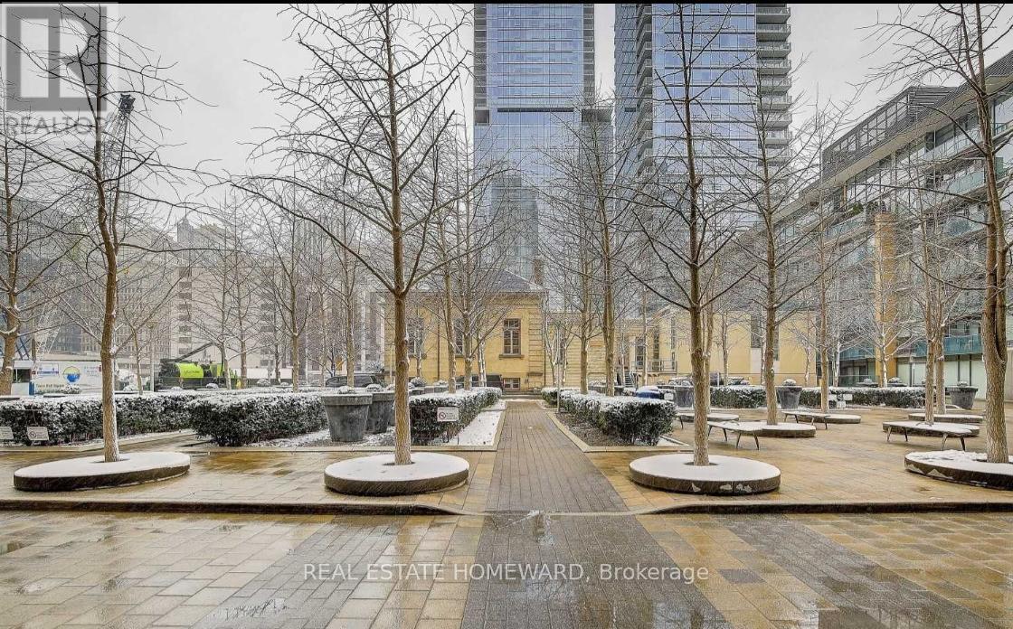 2801 - 18 Yorkville Avenue, Toronto, Ontario  M4W 3Y8 - Photo 22 - C12684078