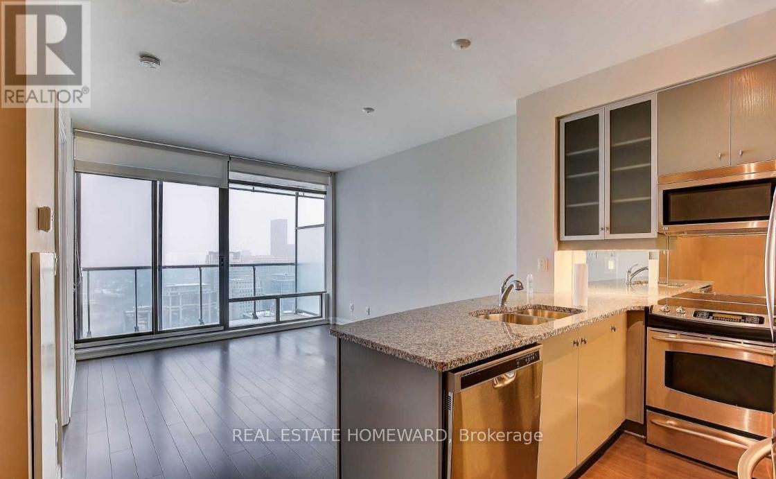 2801 - 18 Yorkville Avenue, Toronto, Ontario  M4W 3Y8 - Photo 5 - C12684078