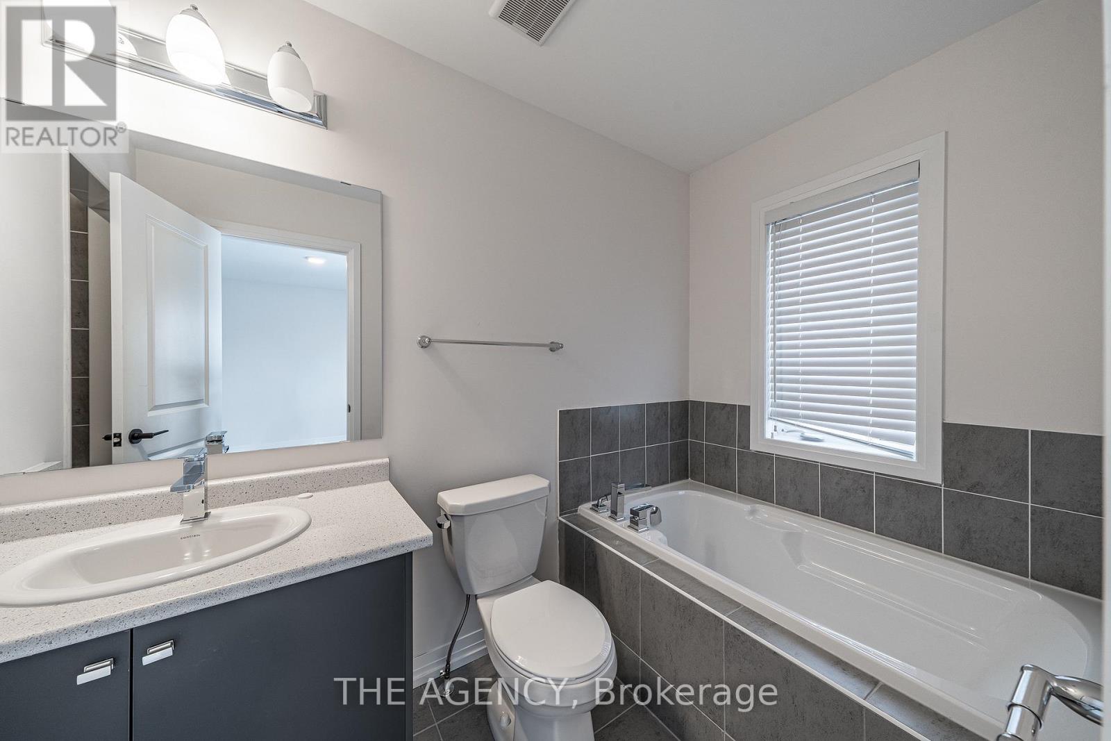 108 Bavin Street, Clarington, Ontario  L1C 7H5 - Photo 28 - E12684032