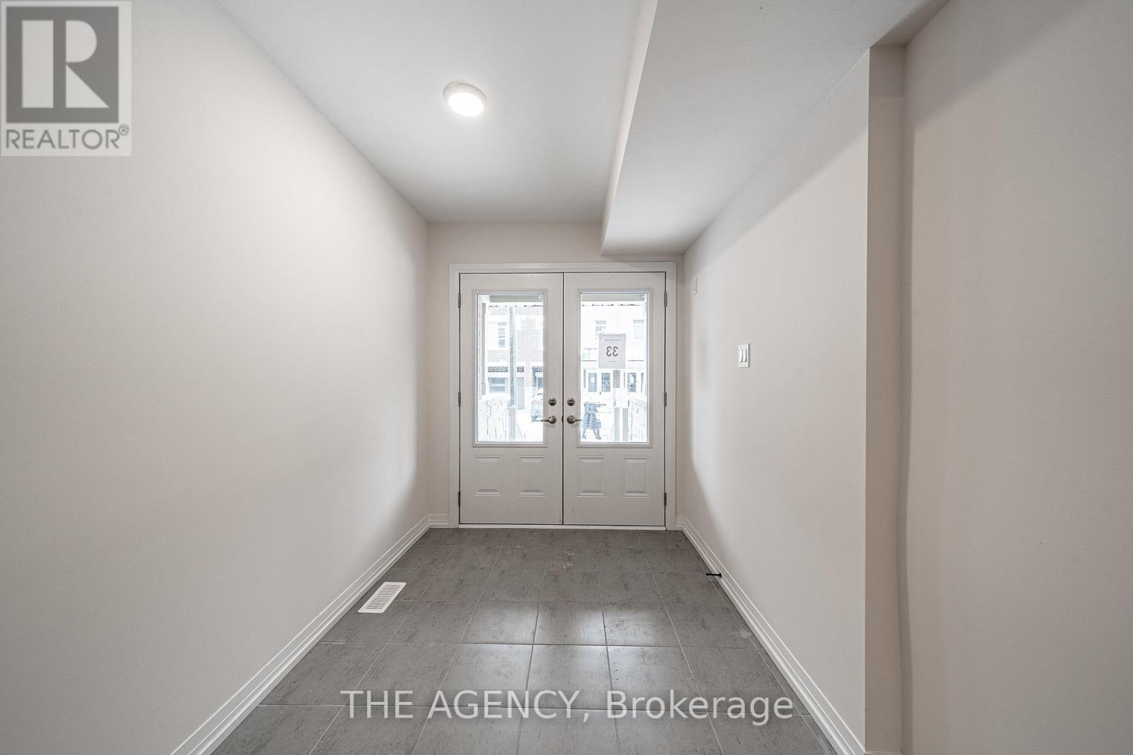 108 Bavin Street, Clarington, Ontario  L1C 7H5 - Photo 3 - E12684032