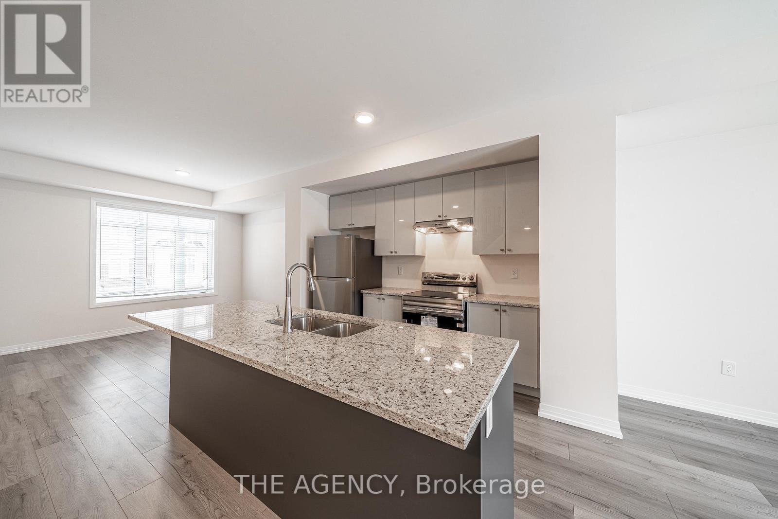 108 Bavin Street, Clarington, Ontario  L1C 7H5 - Photo 8 - E12684032