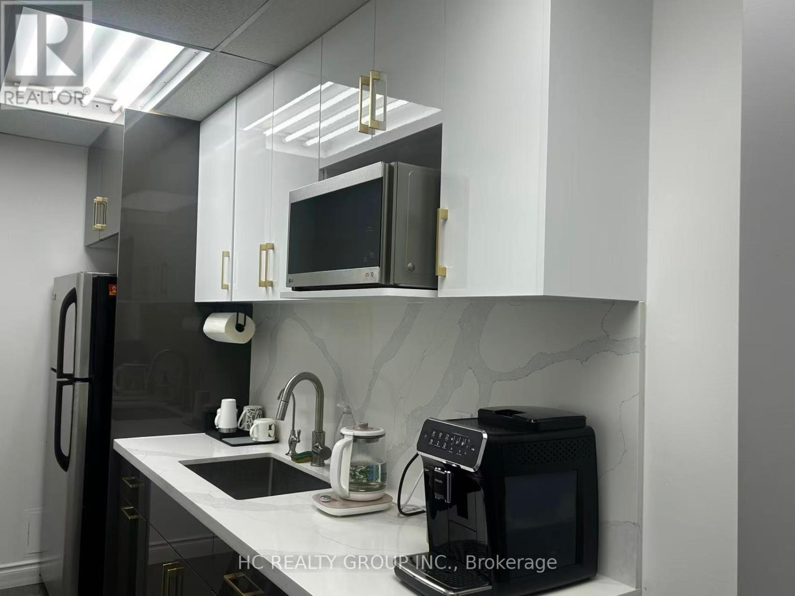 226 Room 1 - 7181 Woodbine Avenue, Markham, Ontario  L3R 1A3 - Photo 6 - N12684048