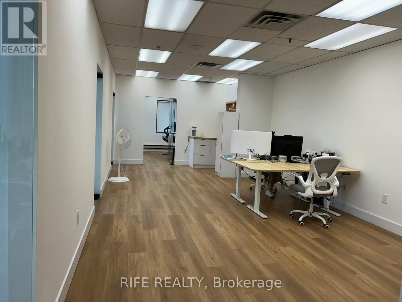 302 - 3190 Steeles Avenue E, Markham (Milliken Mills West), Ontario  L3R 1G9 - Photo 7 - N12684066